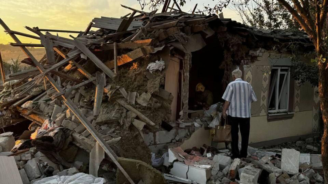 ПВО сбила несколько целей над Белгородским районом, ранены три человека ПВО сбила несколько целей над Белгородским районом, ранены три человека