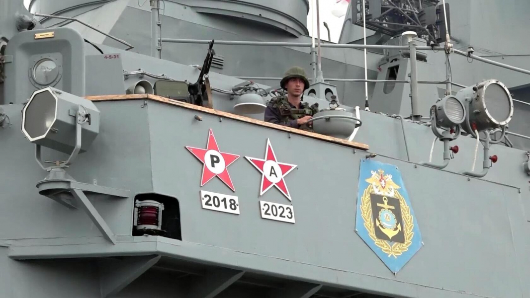 Корабли Каспийской флотилии уничтожили БЭК противника на учениях «Океан-2024»